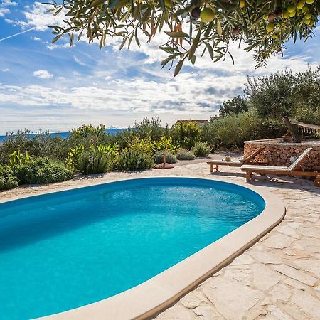 Holiday Home Zlatni San - Private Heated Pool Bol Pokoj fotografie