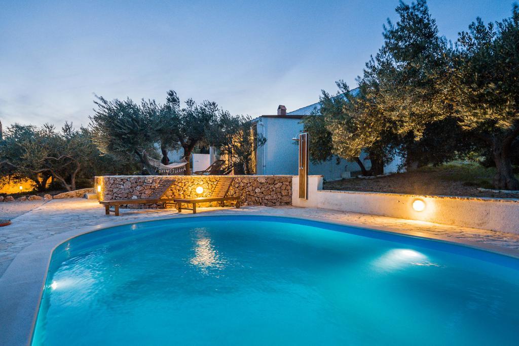 Holiday Home Zlatni San - Private Heated Pool Bol Pokoj fotografie